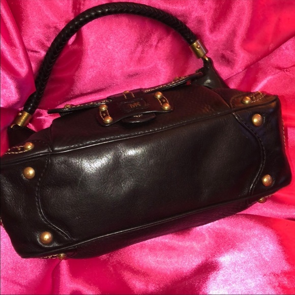 Authentic MK black leather tote/ shoulder bag - Picture 4 of 5